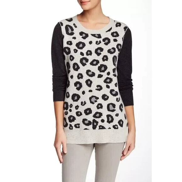 Michael Stars Sweaters - NWT Michael Stars Leopard Print Wool Cashmere Blend Sweater Women's Size XS / S